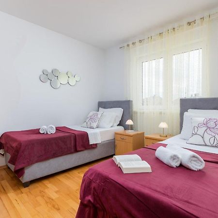Vila Ana Fažana Екстериор снимка